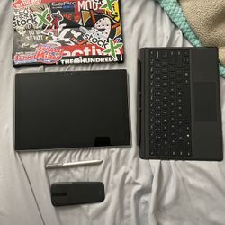 Microsoft Surface Pro 4 (Intel Core i5, 4GB RAM, 128GB) with Windows 10, Silver