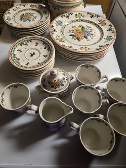 Vintage Villeroy & Boch Dinnerware Set