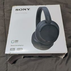 Sony Headsets WH-CH720N Brand New
