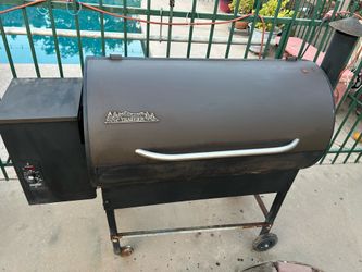 Used traegar pro34 xl  smoker