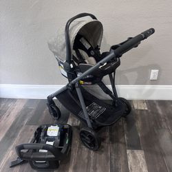 GRACO SNUGRIDE SNUGLOCK INFANT CAR SEAT AND CADDY STROLLER!!