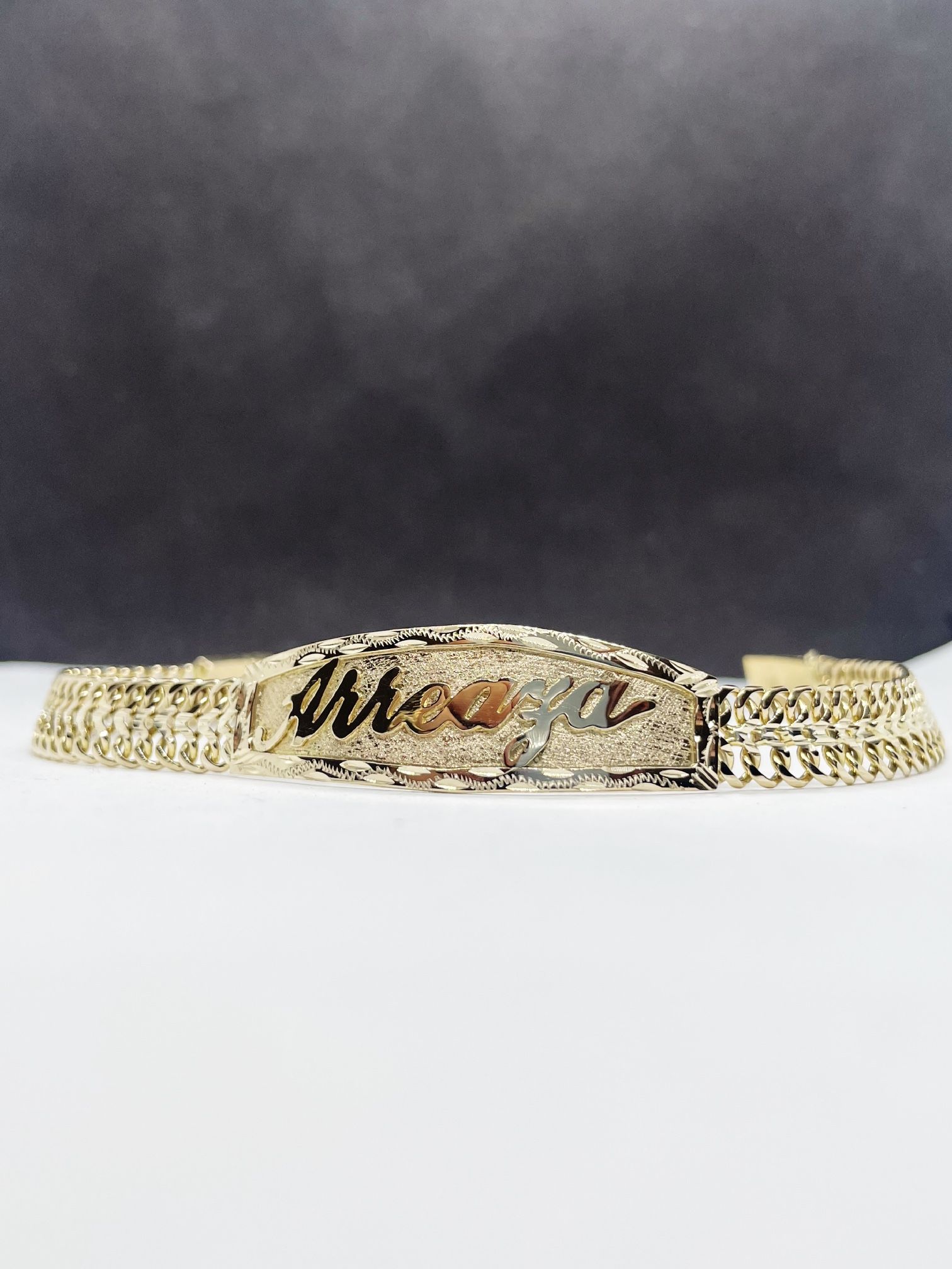 14ksolid gold Petatillo bracelet solid gold