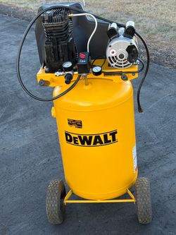 DEWALT 30-Gallon Portable Vertical Air Compressor (Model DXCMLA1983054) is a heavy-duty, belt-driven single-stage compressor Excellent