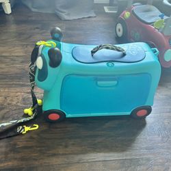 Ride On Airport Suitcase 