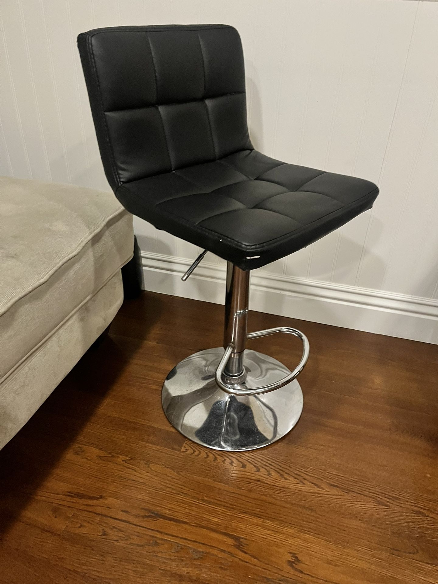 Bar Or Vanity Stool