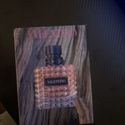 Valentino Perfume 