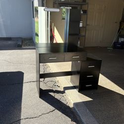 Makeup Table