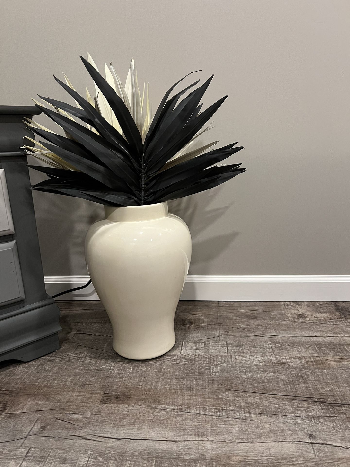 Large Decor