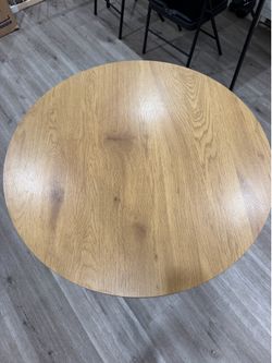 Round table