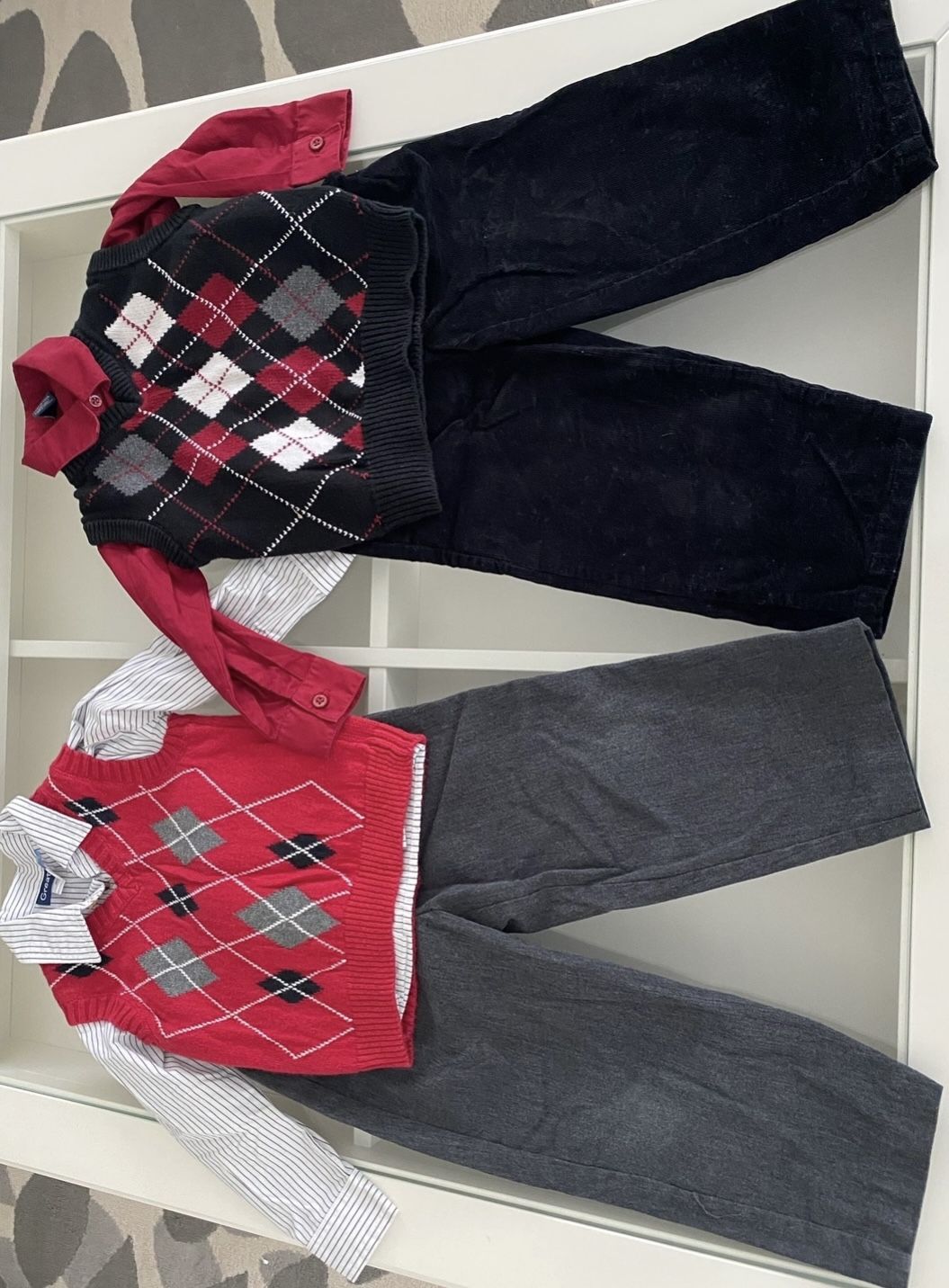 Boys Size 3T Sweater Vest Suits