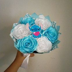 Ramo de liston muy bonito para cualquier ocasión Mándeme mensaje si tiene preguntas aga su pedido ahora