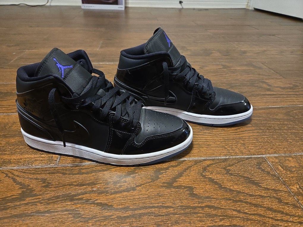 Jordan 1s Space Jam.