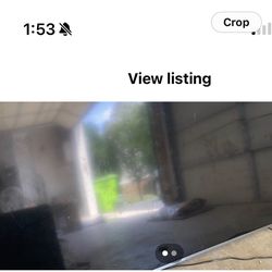 LG 82 inches - screen cracked (only for parts)