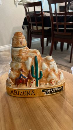 Ezra Brooks whisky Arizona Desert decanter
