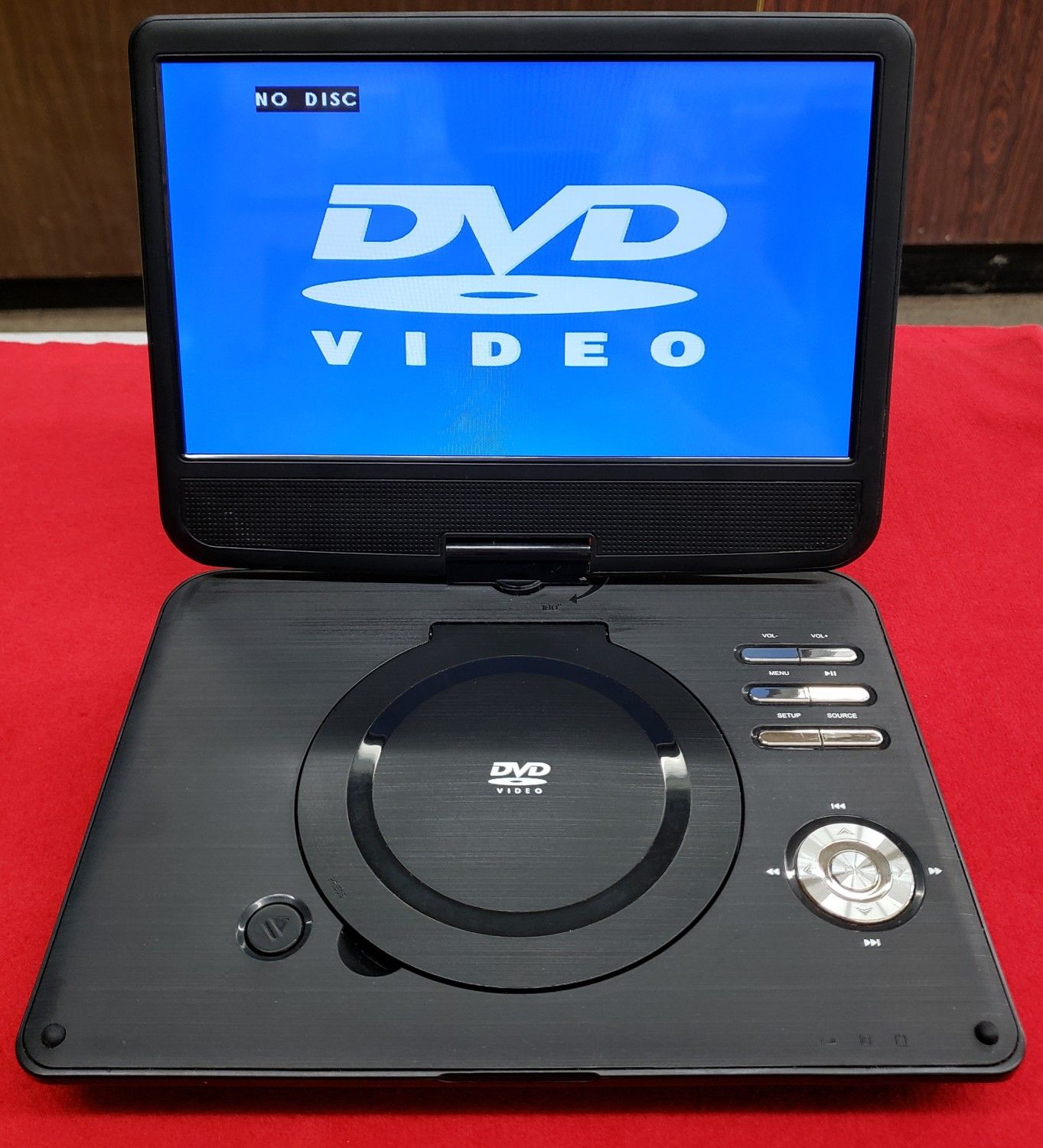 ONN 10-Inch LCD Swivel Display Portable DVD Player, w/ Charger, Working