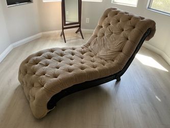 Chaise Lounge Chair