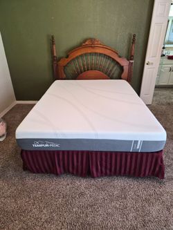 Tempur-pedic Cloud medium Queen
