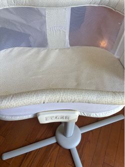 Halo bassinet