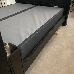 KING BED FRAME AND HEADBOARD AND BASE 