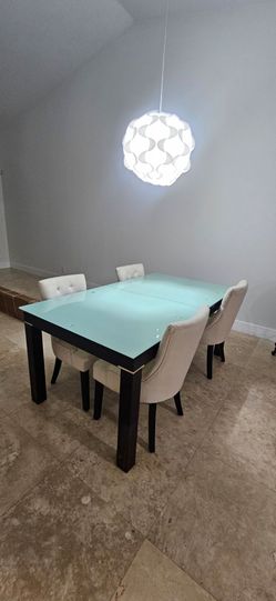 Dinning Table