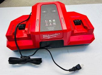 Milwaukee 18V Dual Bay Simultaneous Super Rapid Charger