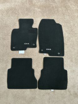 Carpet floor mats for a 2025 Mazda CX five