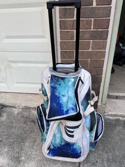 Easton rolling bag