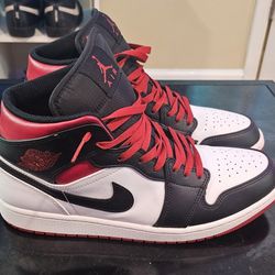 Jordan 1 Black Toe Gym Red