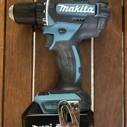 Makita multi speed drill and battery