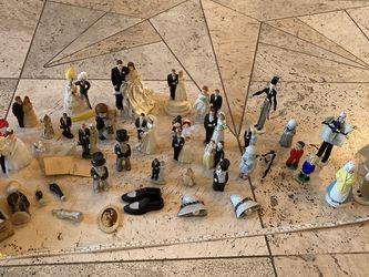 Vintage antique lot Wedding cake toppers Bride Groom figures figurines dolls