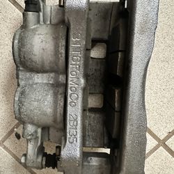 Ford Explorer ST Brakes