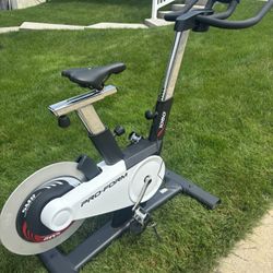 Proform 1050 Exercise bike
