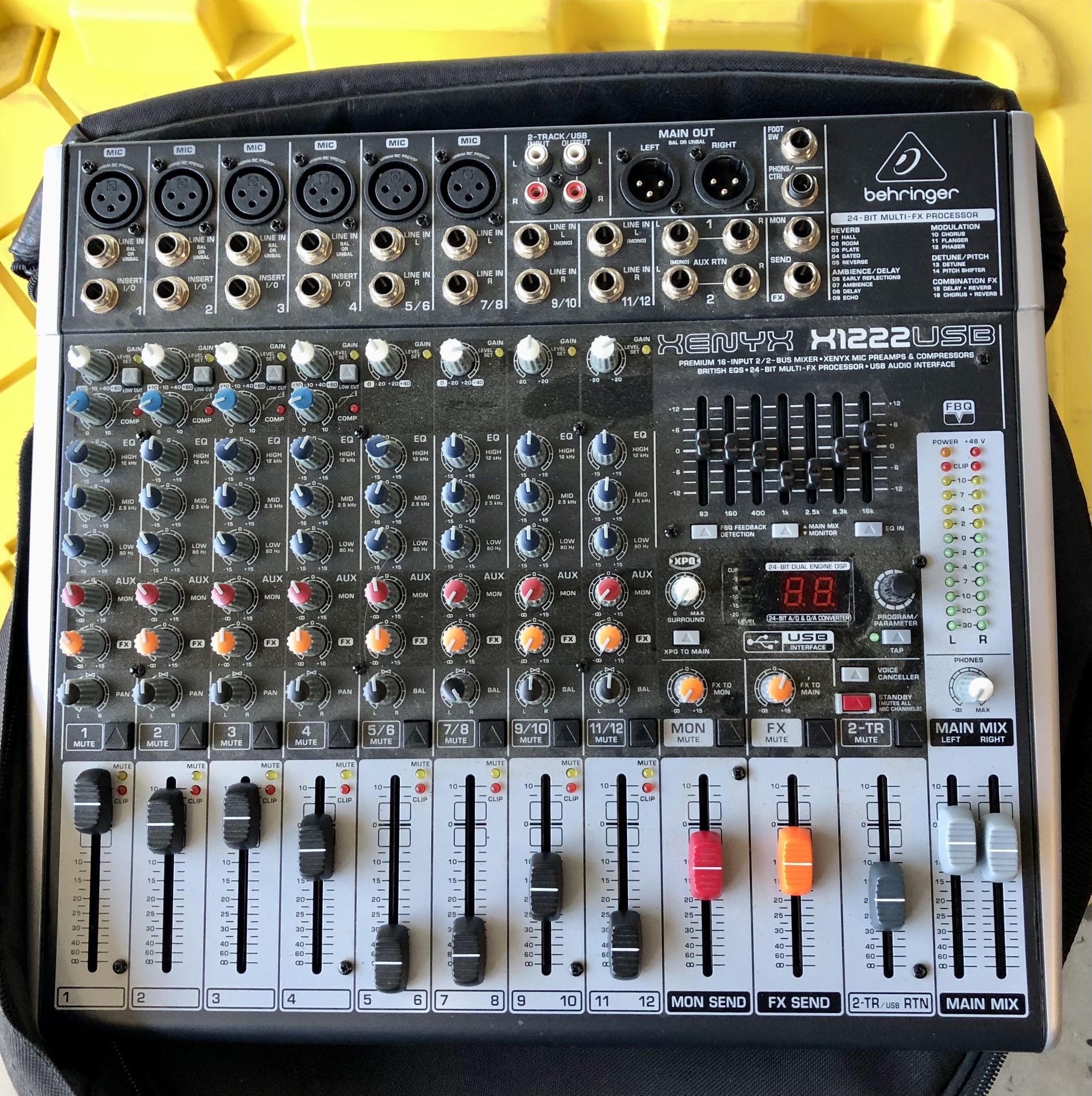 BEHRINGER XENYX X1222USB(品) cbkendo.com.br