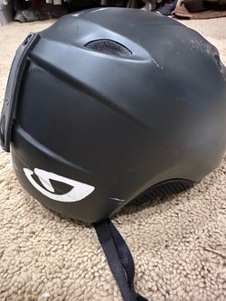 Ski helmet- youth black