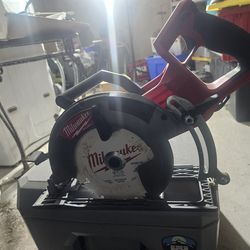 Milwaukee 1/4" cordless M18 circular saw