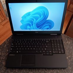 Dell Latitude E5540 Laptop 