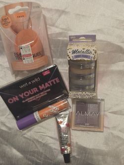 Random Makeup Lot (7)