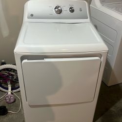 GE Electrical Dryer Large 7.2 cu ft capacity 