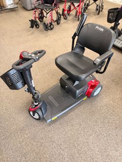 Pride Mobility Go Go Elite Traveller 3 Wheel Electric Scooter