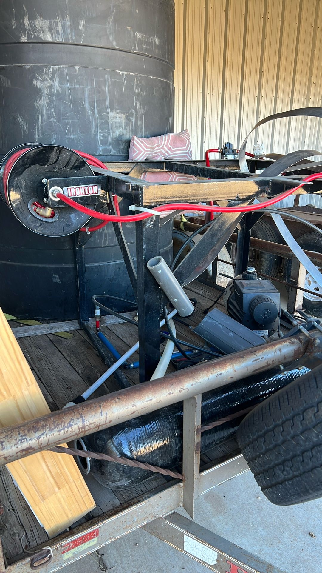 Water 300 Gallon Tank With Stand