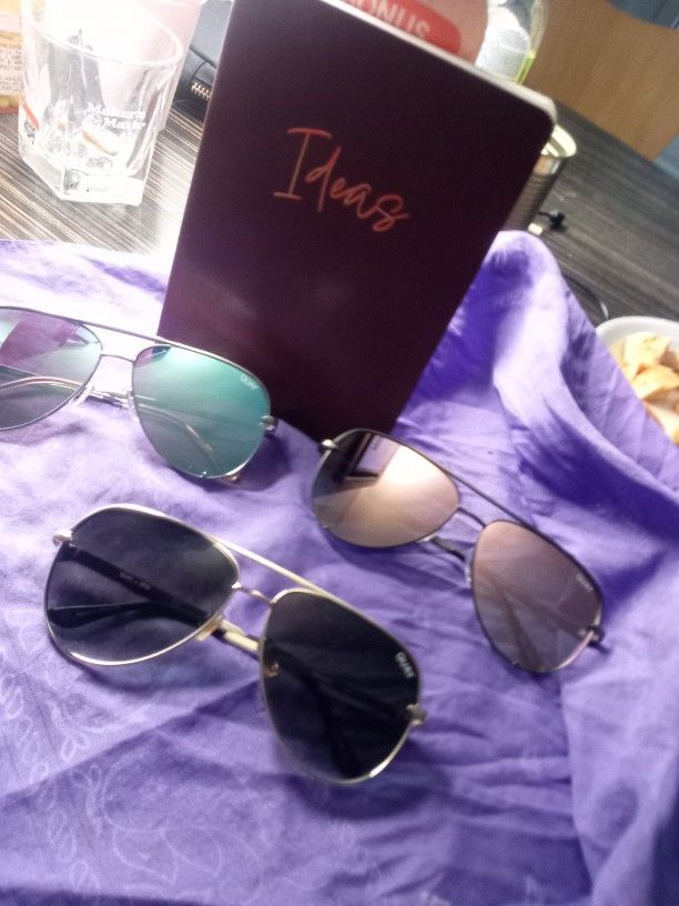Quay Unisex Sunglasses