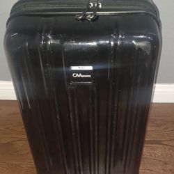 22"TUMI BLACK 4 WHEEL SPINNER LUGGAGE 