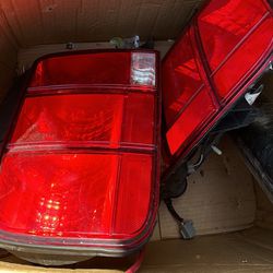 2005 Mustang Taillights 