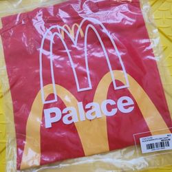 PALACE X MCDONALDS COLLAB TEE - MEDIUM