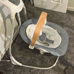Baby Swing/bouncer 