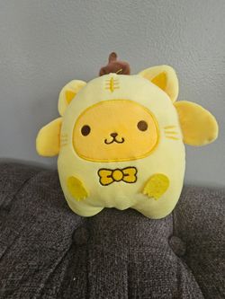 Pompompurin, dressed as Luck Cat, Sanrio