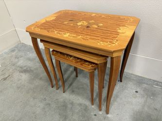 Vintage Blonde Italian Nesting Tables with Floral Marquetry Inlay