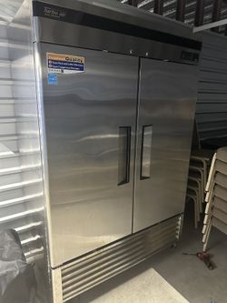 Turbo Air TSR-49SD-N6 Super Deluxe 54" Bottom Mounted Solid Door Reach-In Refrigerator with LED Lighting