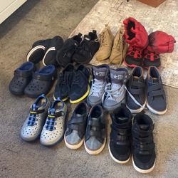 Used hotsell boys shoes