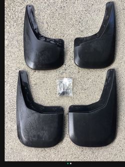 2007 - 2014 Chevy Silverado Splash Guards